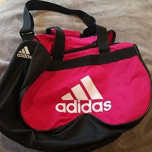 Addidas gym duffle bag like new